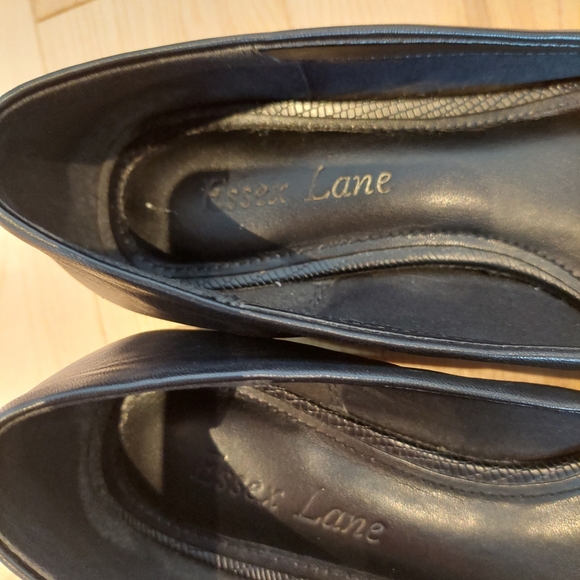 Basic Black Shoes - Picture 7 of 11